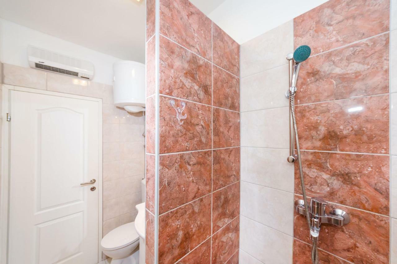 נוביגראד דאלמטיה Apartman Nino מראה חיצוני תמונה