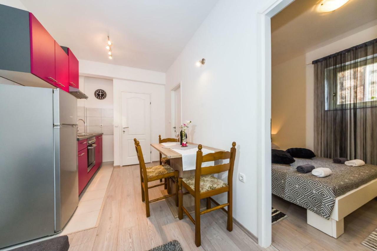 נוביגראד דאלמטיה Apartman Nino מראה חיצוני תמונה